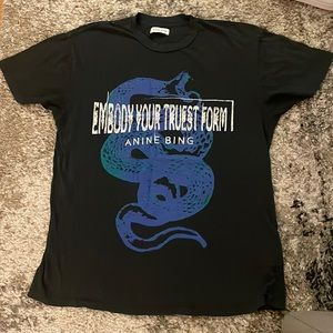 ANINE BING SNAKE LETTER GREY WASHED TEE